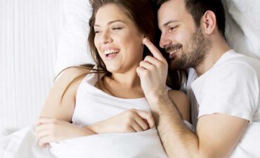 5 Reasons You Want to Focus on Connection During Sex