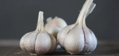 Garlic and Blood Flow: How This Natural Food Supports Better Circulation